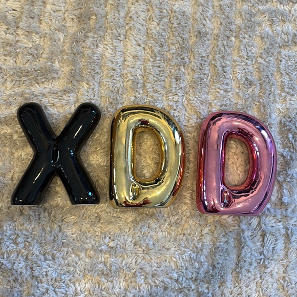 Letter decor - Picture 3 of 3